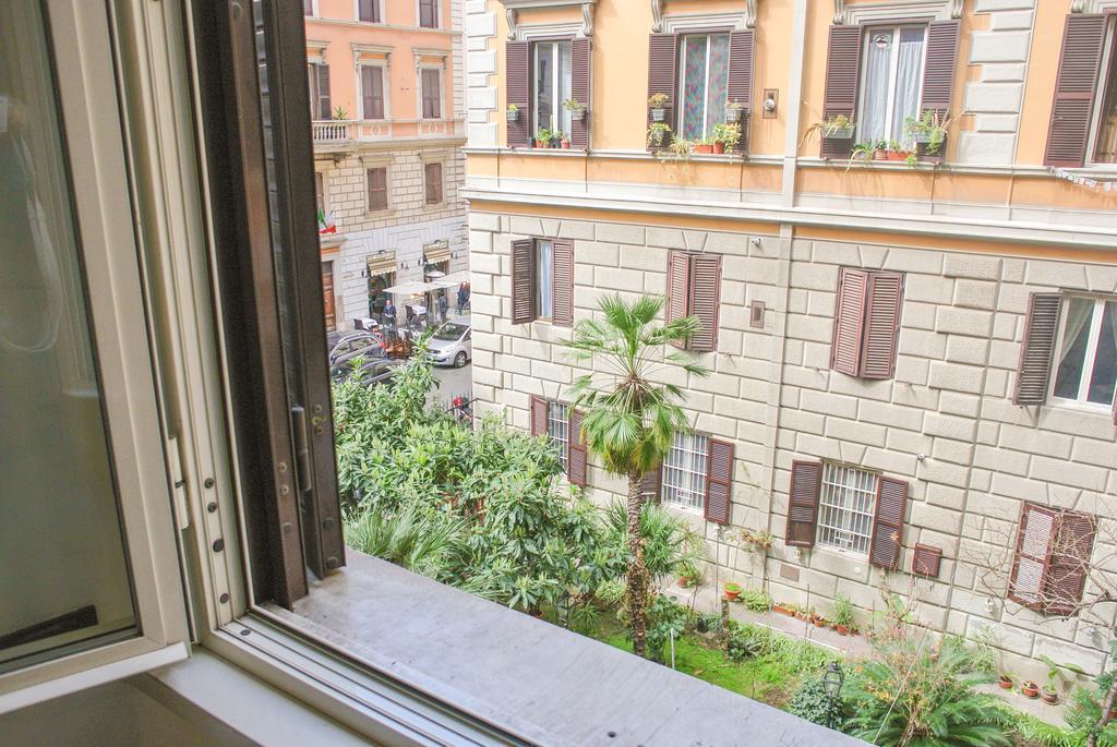 Appartamento Larisarooms Roma Esterno foto